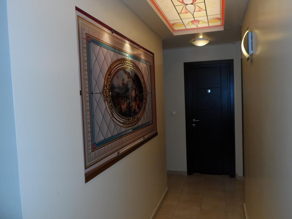 Hotel Prigipikon Suites And Sofites Loutra Ipatis Buitenkant foto
