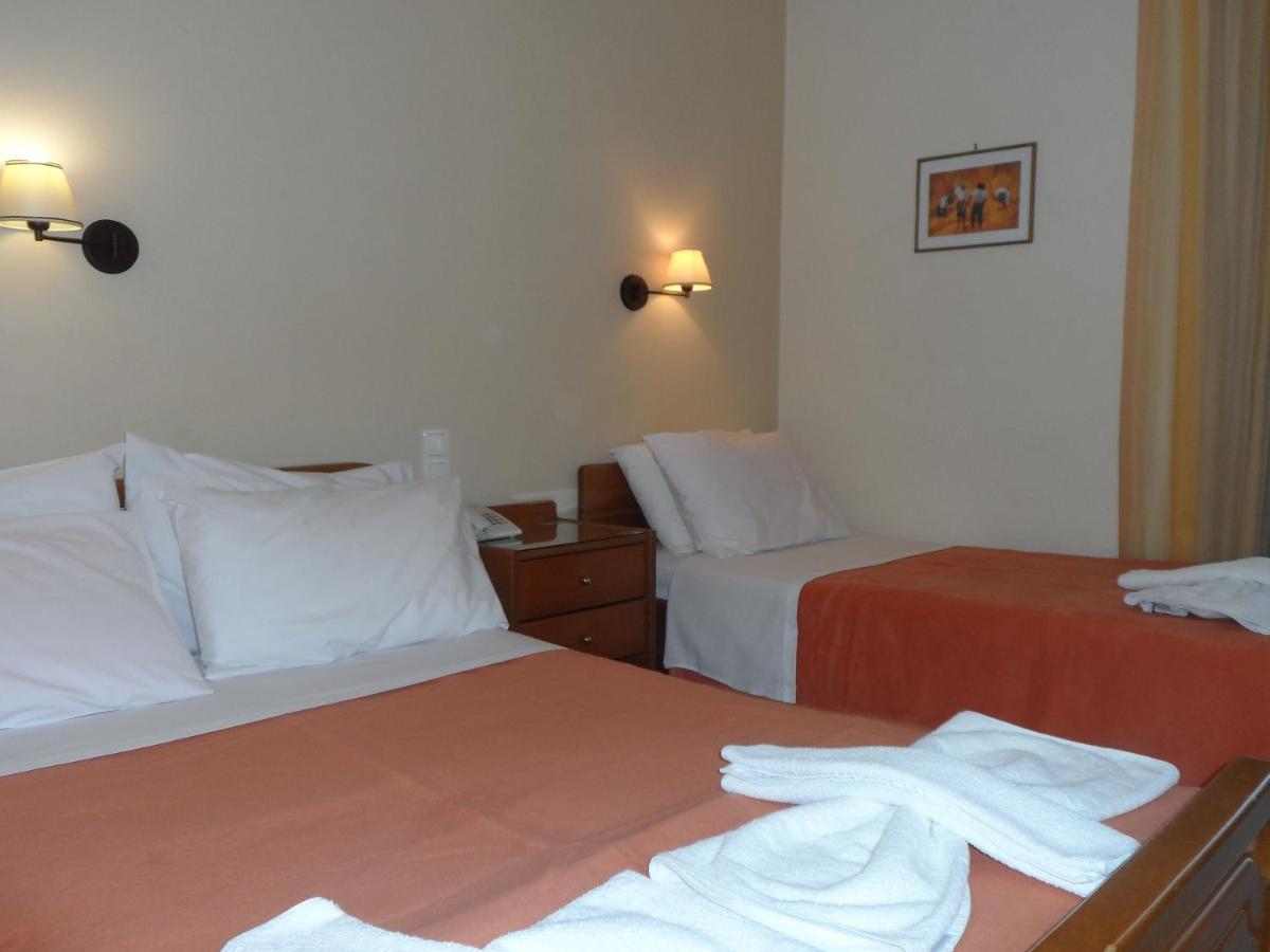 Hotel Prigipikon Suites And Sofites Loutra Ipatis Buitenkant foto